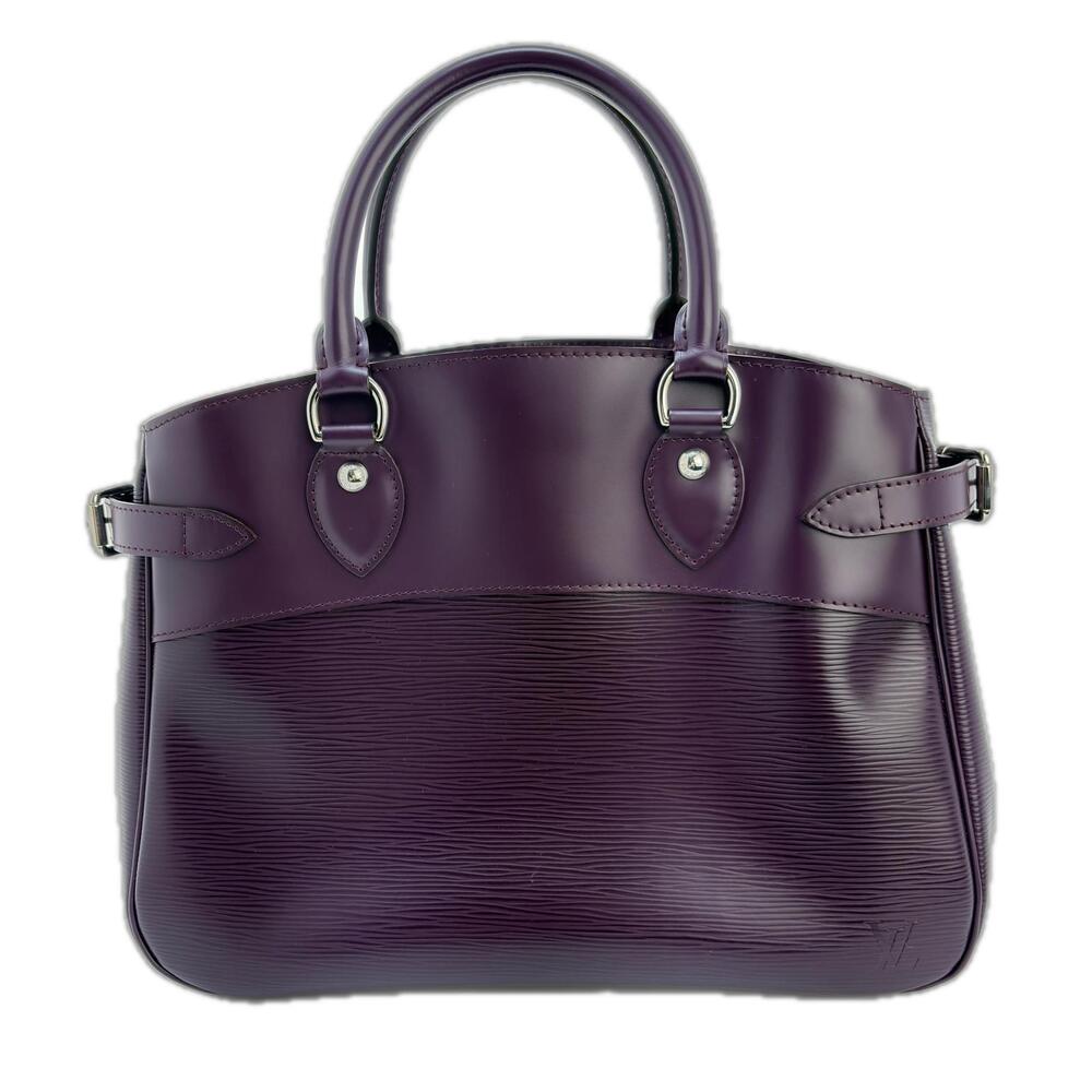 LOUIS VUITTON Passy Epi Cassis